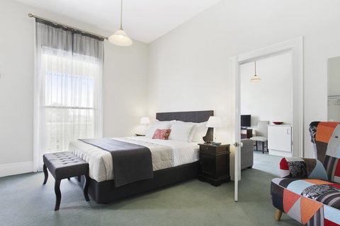 The Riversleigh - Accommodation Noosa 15