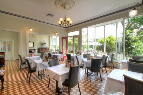 The Riversleigh - Accommodation Noosa 5