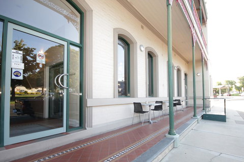 Mitchell River Tavern - Accommodation Noosa 6