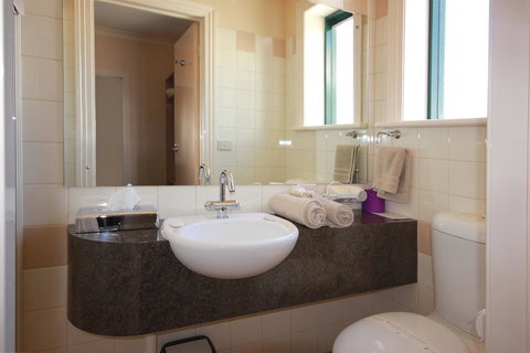 Mitchell River Tavern - Accommodation Noosa 19