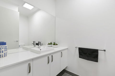 Tidal Changes - Rejuvenate Stays - Accommodation Noosa 19