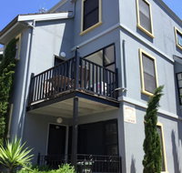 At the beach apartments - Accommodation Noosa