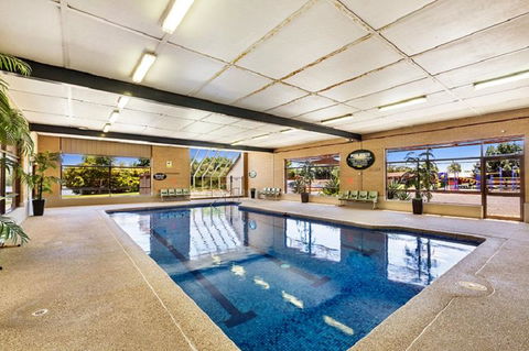 Lakeside Country Club - Accommodation Noosa 6