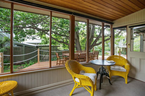 Oak Tree Lodge - Accommodation Noosa 33