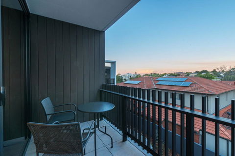 Astrina 2 Bed 2 Bath Apartment - Accommodation Noosa 11