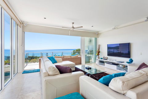 Apartment Dees Retreat - Accommodation Noosa 12