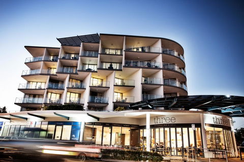 Ocean Views Resort Caloundra - Accommodation Noosa 1