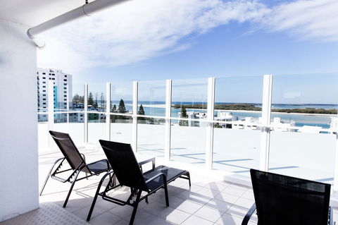 Ocean Views Resort Caloundra - Accommodation Noosa 6