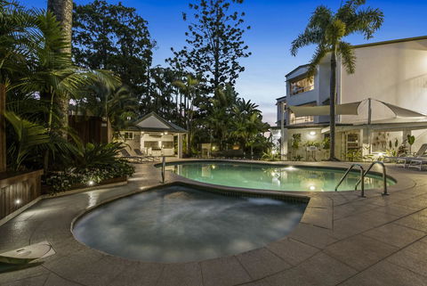 The Lookout Resort Noosa - Accommodation Noosa 1