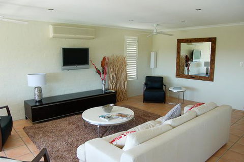 Myuna Holiday Apartments - Accommodation Noosa 26