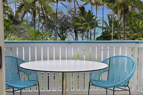 By The Sea Port Douglas - Accommodation Noosa 5
