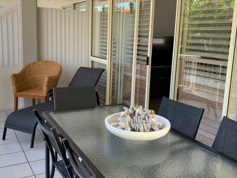 Riverside - Accommodation Noosa 5