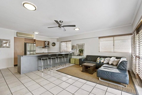 Riverside - Accommodation Noosa 3