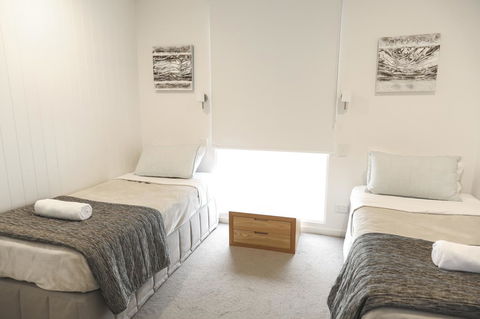 The Hastings Beach Houses - Accommodation Noosa 20