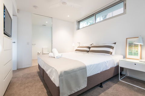 The Hastings Beach Houses - Accommodation Noosa 22