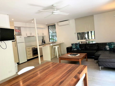 The Hastings Beach Houses - Accommodation Noosa 5