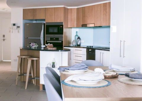 Rumba Beach Resort - Accommodation Noosa 2