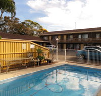 Twin Pines Motel - Accommodation Noosa