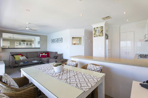 Noosa Shores Resort - Accommodation Noosa 23