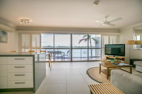 Noosa Shores Resort - Accommodation Noosa 4