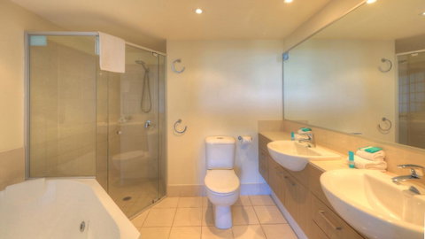 Cilento Mooloolaba - Accommodation Noosa 9
