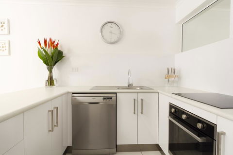 The White House Port Douglas - Accommodation Noosa 10
