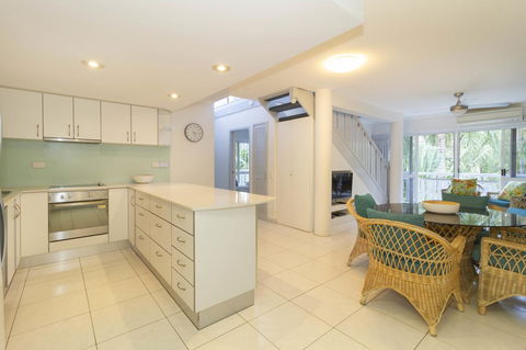 The White House Port Douglas - Accommodation Noosa 23
