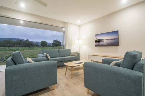 Pool Resort Port Douglas - Accommodation Noosa 38