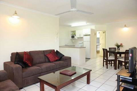 The Port Douglas Queenslander - Accommodation Noosa 32