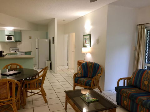 The Port Douglas Queenslander - Accommodation Noosa 7