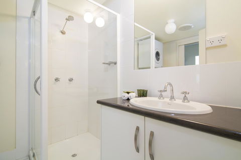 The Port Douglas Queenslander - Accommodation Noosa 8