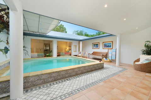[ ANDY'S BEACH HOUSE ] - Accommodation Noosa 21