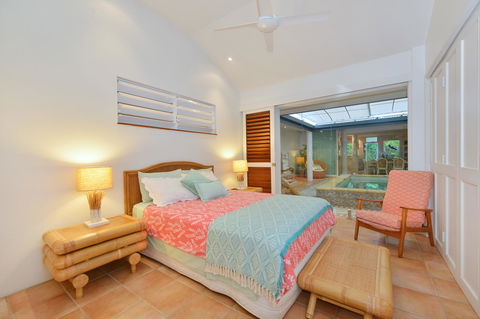 [ ANDY'S BEACH HOUSE ] - Accommodation Noosa 25
