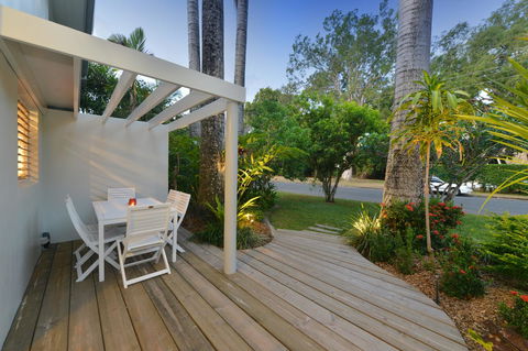 [ ANDY'S BEACH HOUSE ] - Accommodation Noosa 14