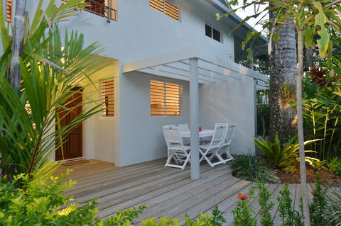 [ ANDY'S BEACH HOUSE ] - Accommodation Noosa 8