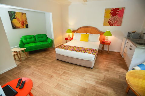 Port Douglas Motel - Accommodation Noosa 15