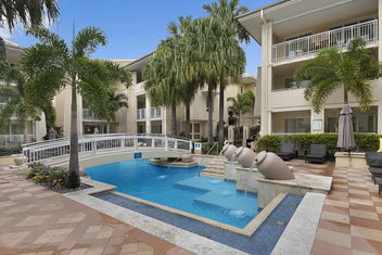 Laguna On Hastings with Accommodation Noosa