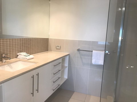 Proximity Waterfront Apartments - Accommodation Noosa 11