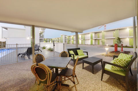 Mackay Oceanside Central Hotel Official - Accommodation Noosa 19