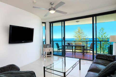 Peninsular Beachfront Resort - Accommodation Noosa 2