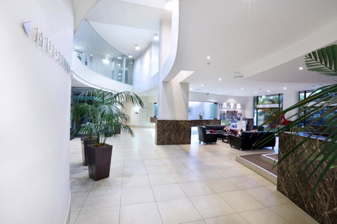 Peninsular Beachfront Resort - Accommodation Noosa 19