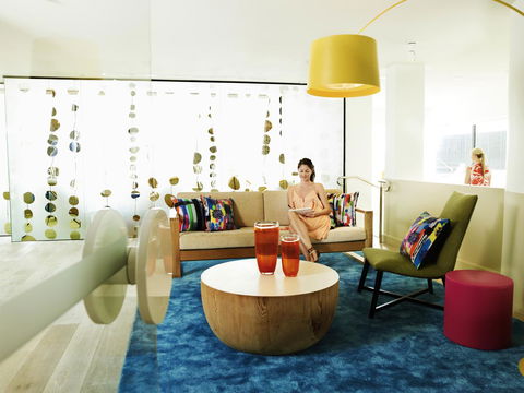 QT Gold Coast - Accommodation Noosa 19