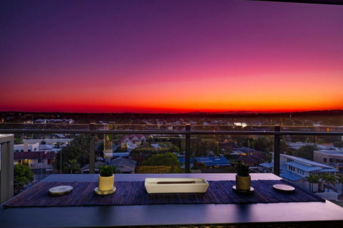 Sunset Retreat Mooloolaba - Accommodation Noosa 0