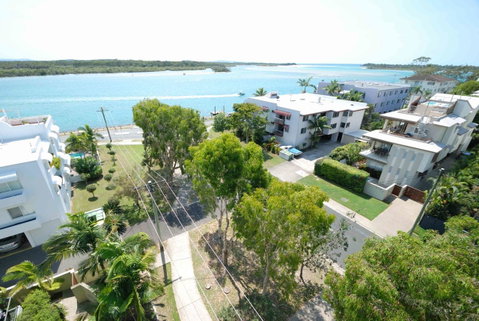Bermuda Villas - Accommodation Noosa 15