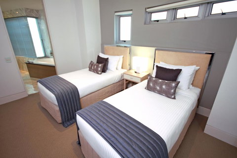 Oceans Mooloolaba - Accommodation Noosa 19