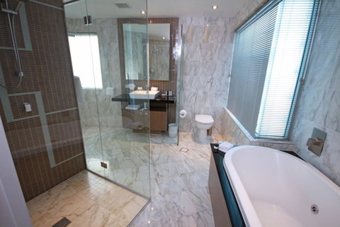 Oceans Mooloolaba - Accommodation Noosa 32