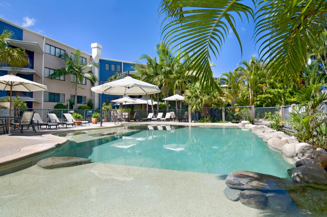 Dicky Beach QLD Accommodation Noosa