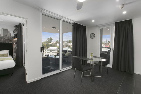 Menso At Southbank - Accommodation Noosa 22