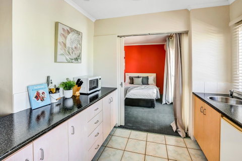 Coral Tree Inn - Accommodation Noosa 27