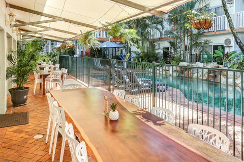 Coral Tree Inn - Accommodation Noosa 22